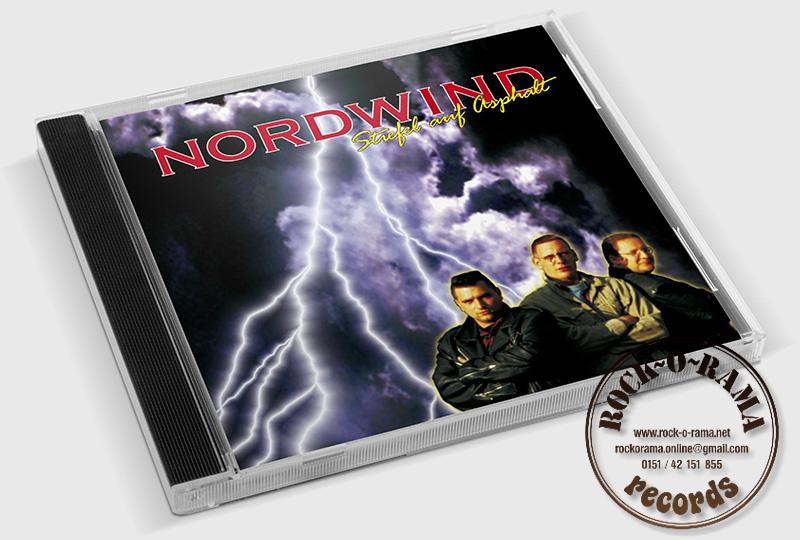 Abbildung des Covers der Nordwind CD Stiefel auf Asphalt